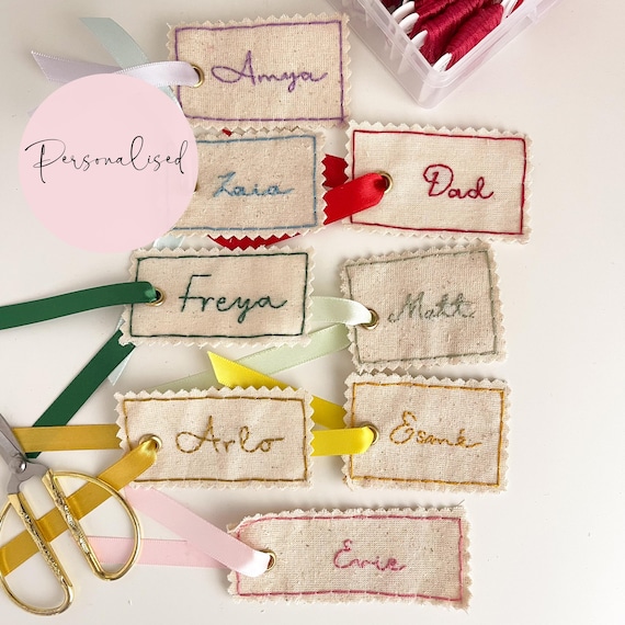 Personalised Gift Present Tag, Name Christmas Tag, Fabric Gift Tag, Hand Embroidered Custom Gift Tag, Birthday Tag, Wedding Name Tag