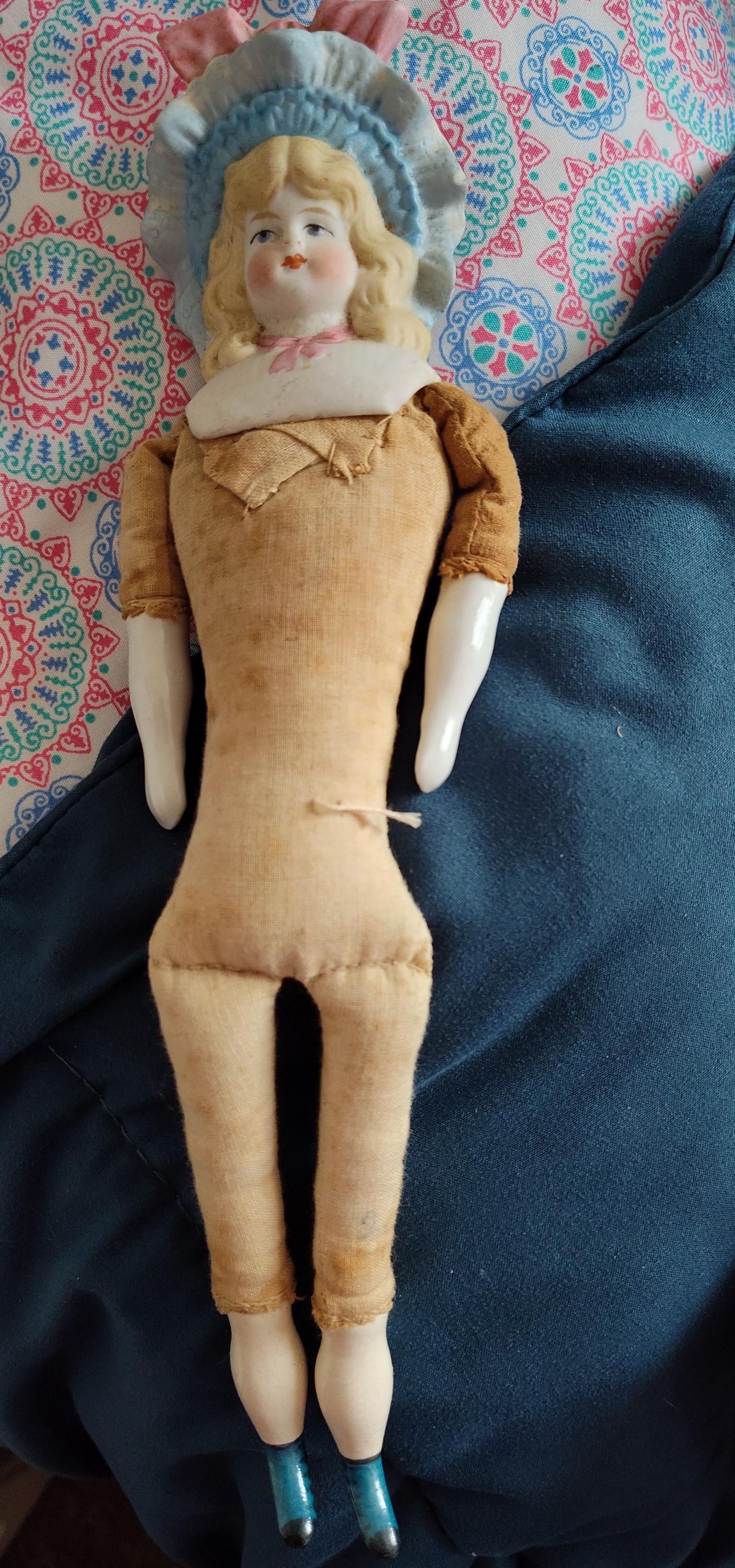 Hertwig Bisque Bonnet Head Doll - Etsy