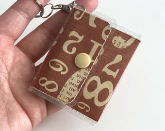 Mini Vinyl Keychain Wallet, Wipeable Car Key Chain, Gift Under 10 Dollars