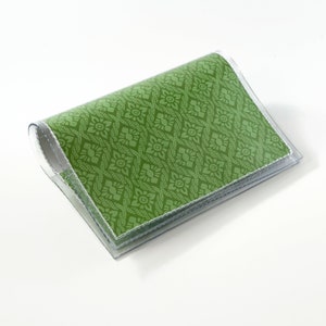 Pistachio Green - Cartera de vinilo hecha a mano, Soporte de tarjeta de crédito vegana, Estuche para tarjetas de visita, Cartera minimalista para mujer