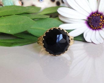 Black Onyx Ring - Round Crown Ring - Gold Ring - Gemstone Band - Prong Set Ring - Onyx Jewelry - Black Ring