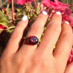 Garnet Ring - January Birthstone - Gold Ring - Promise Ring - Gemstone Ring - Red Ring - Bridal Ring - Coctail Ring