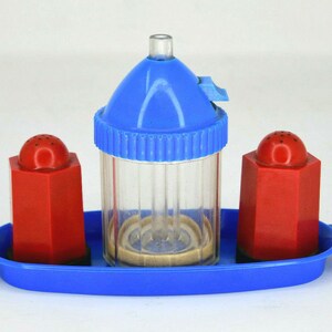 Vintage Red And Blue Sani-Serve Plastic Salt And Pepper Sugar Shakers and Tray