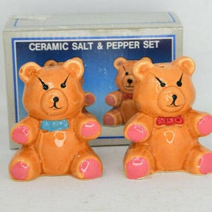 Ceramic Teddy Bears Salt And Pepper Shakers