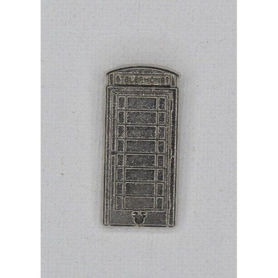 Disney 2011 Hidden Mickey Series Epcot UK Telephone Booth Chaser Pin#85616
