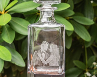 Photo Etched Decanter / Whiskey / Wedding gift / Groomsman gift / memorial gift / picture on glass / photo / Etched glass / gifts for him