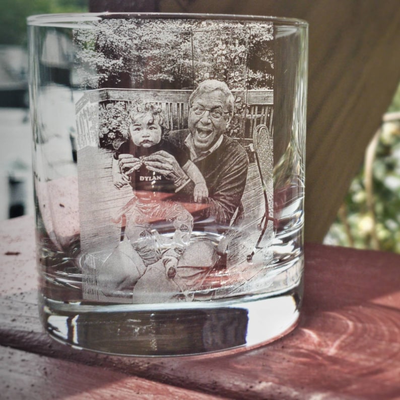 CuttingEdgeBoston Rocks Glass - Thumbnail 4