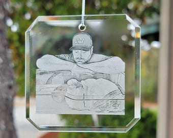 Custom Photo Etched Glass Ornament – Personalized Christmas Gift