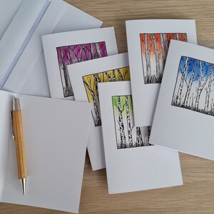 Juego de tarjetas con forma de árbol