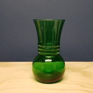 Emerald Green Glass Vase by Anchor Hocking Glass, Vintage Forest Green Glass Bud Vase