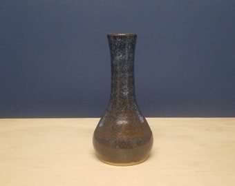 RV Pottery Vase, Nashville, Vintage Stoneware Bud Vase, Blue and Brown