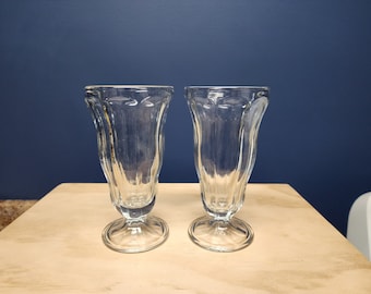 2 Vintage Ice Cream Sundae Glasses - Soda Fountain Glasses - Milk Shake Glasses - Float Glasses - Malt Glasses