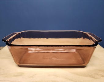 Vintage Purple Glass Loaf Pan by Pyrex, 1.5 Quart, Cranberry Vision Bakeware, Bread Pan
