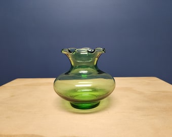 Vintage Green Glass Bud Vase, Anchor Hocking, Small Emerald Green Vase