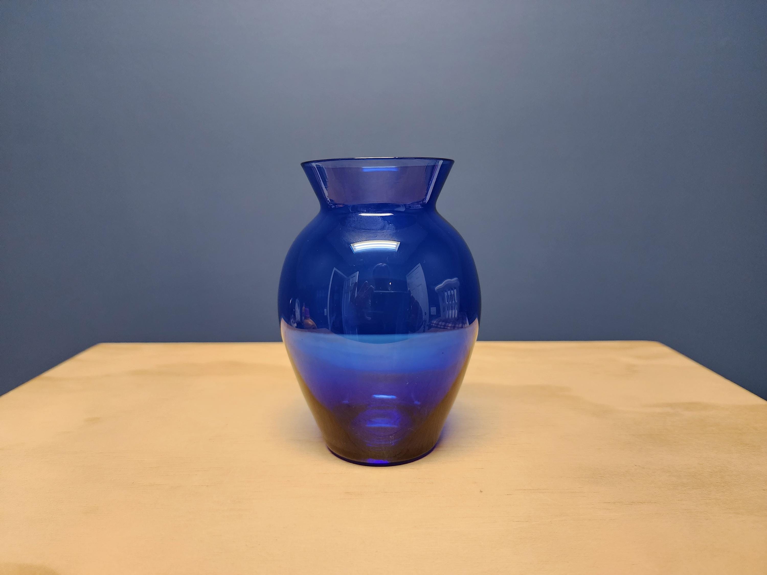 Vintage Blue Glass Flower Vase - Etsy
