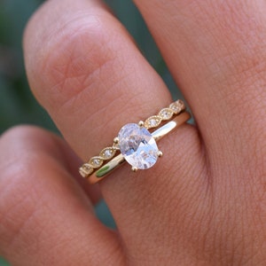 1 ct Gold Oval Ring Set, Engagement Ring Set, Wedding Ring Set, Oval Ring, Ring Set,Promise Ring,Stacking Ring,Art Deco Ring,Oval Ring Set