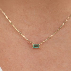0.13ct 14k Solid Gold Baguette Natural Emerald, Sapphire, Ruby Necklace, 14k Emerald Pendant,Baguette Emerald,Dainty Necklace,May Birthstone