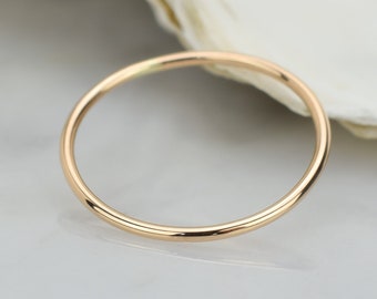 14k Solid Rose Gold Ring 1mm, Gouden Stapelring, 14K Gouden Ronde Trouwring, Sierlijke Stapelring, Eenvoudige Delicate Ring, Dunne trouwring
