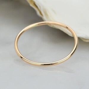 14k Solid Rose Gold Ring 1mm, Gold Stacking Ring, 14K Gold Round Wedding Band, Dainty Stacking Ring, Simple Delicate Ring,Thin wedding band