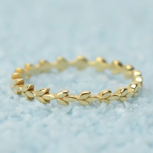 2.1mm 14k Solid Gold Leaf Ring, Ring Band, Leaf Ring,Gold Flower Ring, Minimalist Ring, Laurel Leaf Ring, Stacking Ring,Olive Leaf Ring
