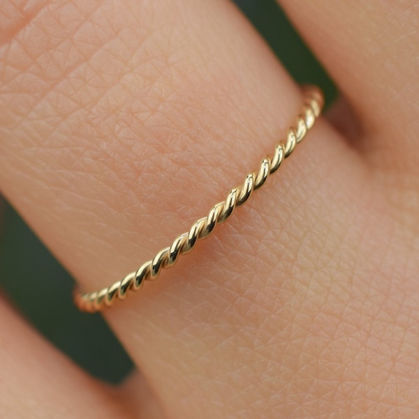 14k Solid Gold Twisted Ring, Gold Stacking Ring, Solid Gold Twisted Rope Wedding Band,Twist Stacking Ring,Wedding Band, Dainty Stacking Ring