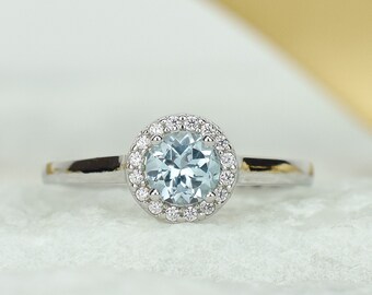 1ct Natural Sky Blue Topaz Ring, Promise Ring, Topaz Ring,Engagement Ring,Gemstone Ring,Wedding Ring,Bridal Ring, December birthstone