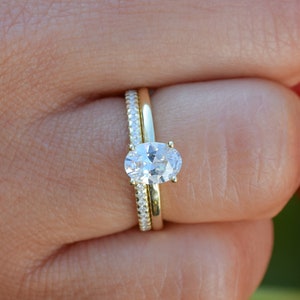 1 ct 18k Gold Oval Ring Set, Engagement Ring Set, Wedding Ring Set, Oval Ring,Promise Ring, Stacking Ring, Gold Ring, Oval Ring Set