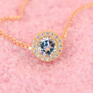 0.6 ct 18k Gold Topaz Necklace, Blue Topaz Round Pendant, December Birthstone, Chain Topaz Pendant, Bridesmaids gift, Gift for Her