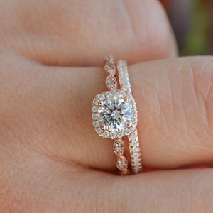 1 ct 18k Rose Art Deco Ring Set, Bridal Ring Set, Halo Ring, Art Deco Ring, Engagement Ring, Wedding Ring Set, Promise Ring, Rose Ring Set