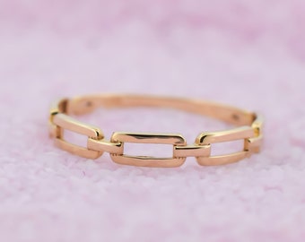 14k Solid Gold Chain Ring, Minimalist Link Chain Ring, Stacking Ring Women, Curb Chain Wedding Band, Simple Layering Ring