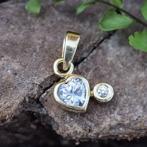 0,5 ct Pendentif coeur en or 14 carats, pendentif coeur vintage, pendentif 14 carats, collier en or, coeur en or, collier coeur, imitations de diamants synthétiques