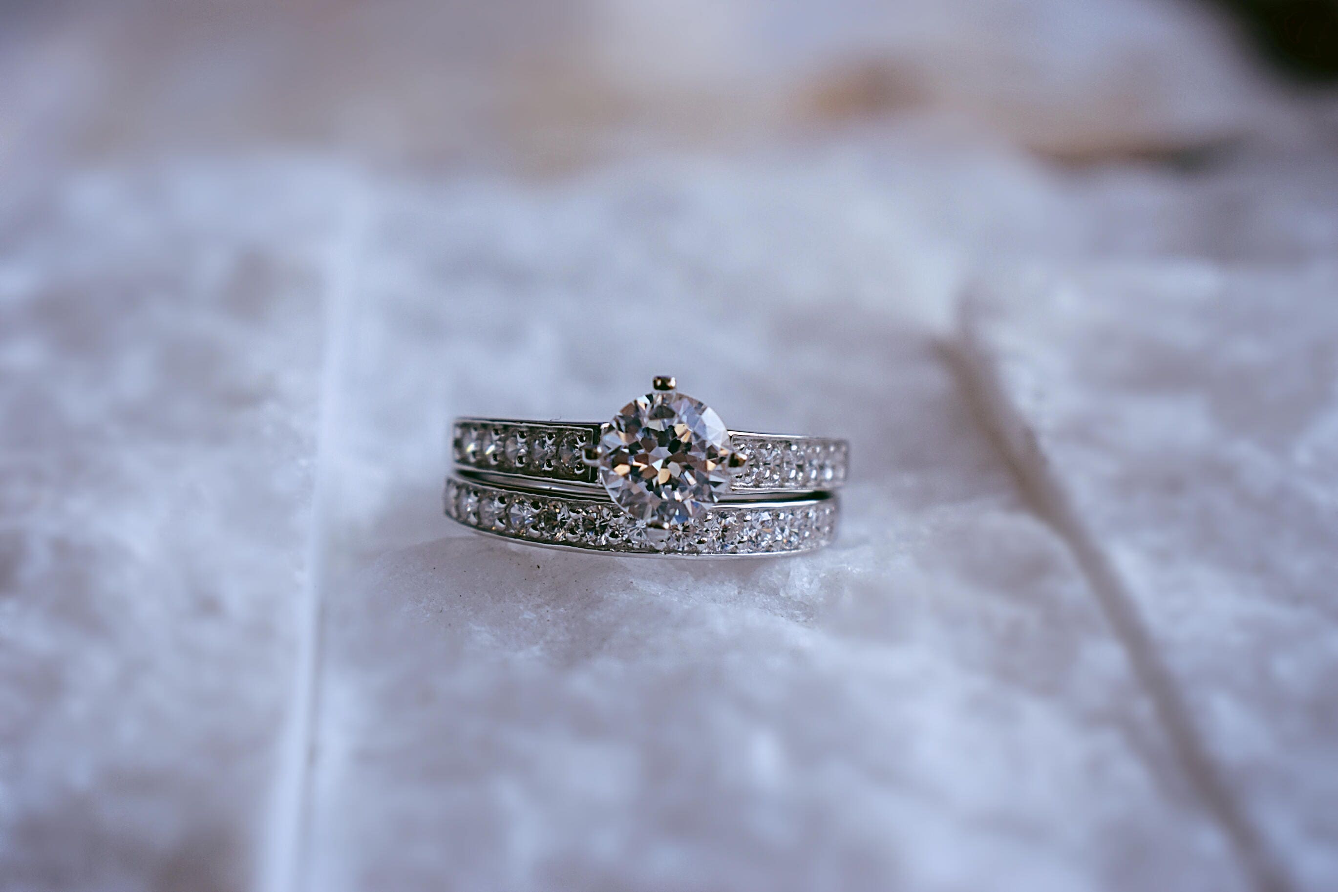 Lannelle - Juego De Anillos De Boda Para Mujer De Plata De Ley, Solitario único De Ajuste De Vid De 1.25 Quilates, Circonita Cúbica, Compromiso Y Banda Serie De Corbata Negra