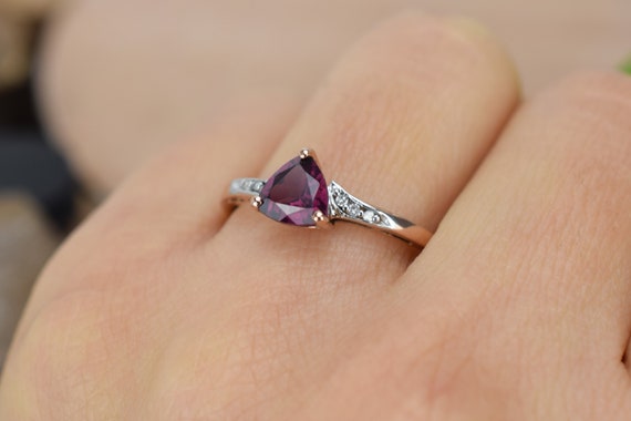 9k Vintage Garnet Diamond Ring, Garnet Engagement… - image 5