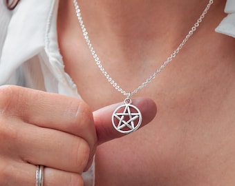 Pentacle Necklace - Antique Silver Wiccan Jewelry - Small Pentagram Charm - Witchcraft Necklace