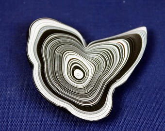 Finished Piece of Fordite - 47.07mm x 43.09mm x 8.98mm          (F-003)