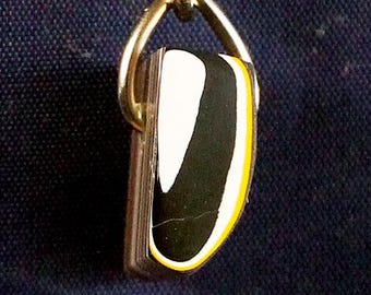 Fordite Keychain - 19.5mm x 16.3mm x 8.6mm          (2041)
