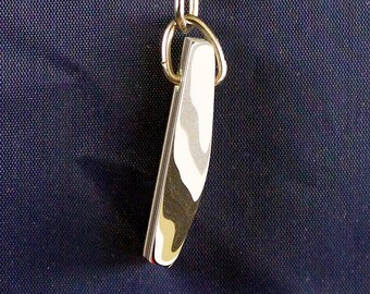 Fordite Keychain - 38.71mm x 11.2mm x 7.05mm          (2619)