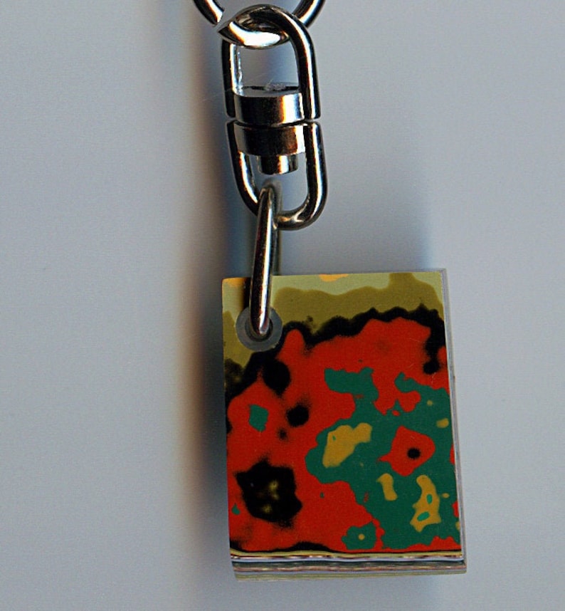25.4mm x 19.64mm x 5.56mm Premium Grade Fordite Fordite Key Chain 1890