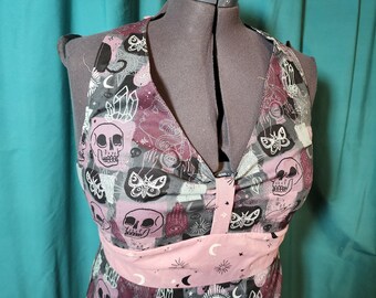 Skulls & Moths 100% Retro Halter Kitchen Apron