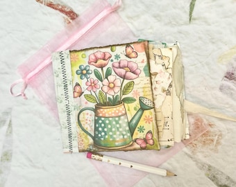 Summer flowers Junk Journal, Staggered Mini Scrapbook, Eco-Friendly Paper Fragments