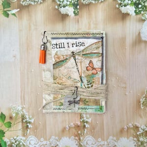 Cuaderno de escritura Dragonfly: Papel teñido con café, artículos efímeros hechos a mano