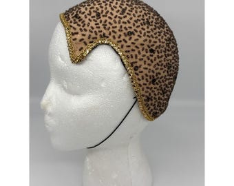 Vintage Alfreda New York Beaded Juliet Hat Tan Gold Metallic Trim Skullcap Cap