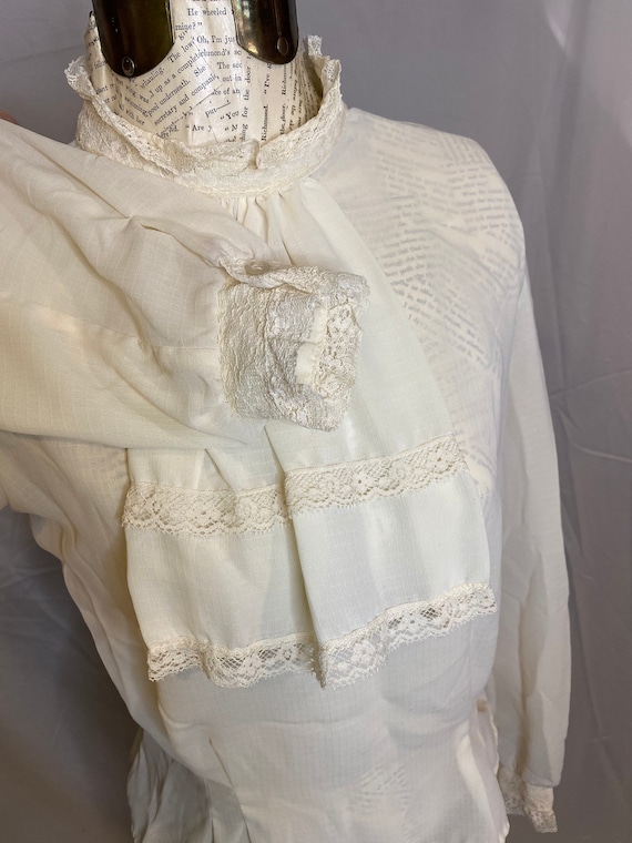 80s First Glance jabot sheer lace blouse // vintage j… - Gem