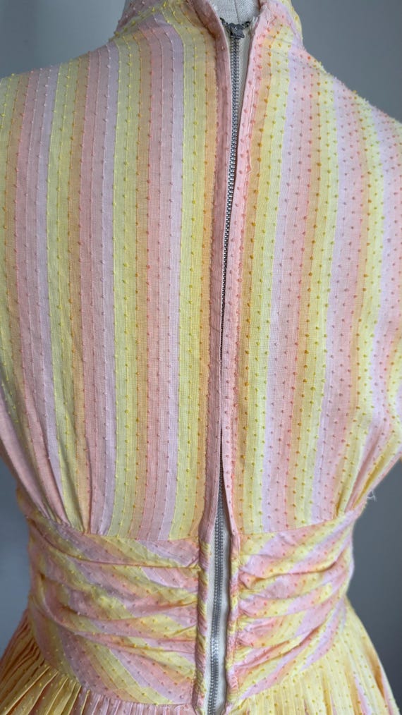 50s Swiss dot rainbow sherbet striped dress | vin… - image 10