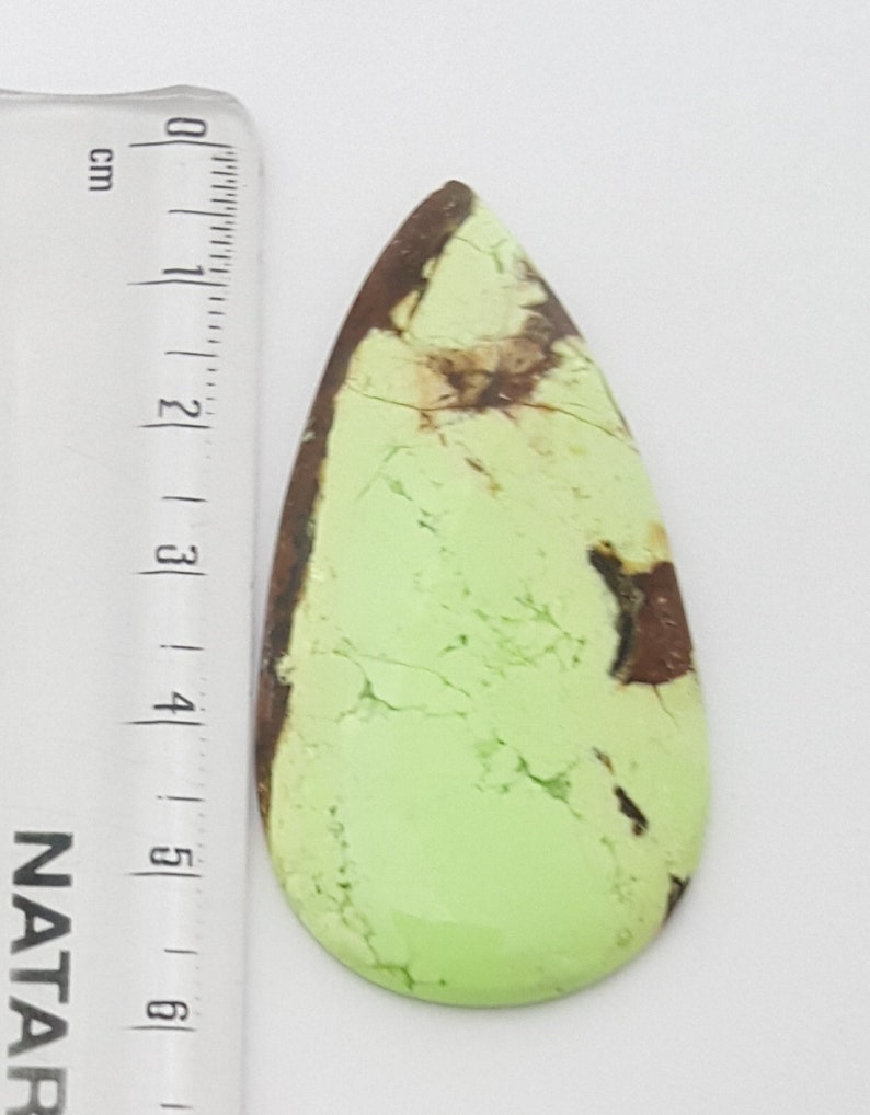 Lemon Chrysoprase Cabochon