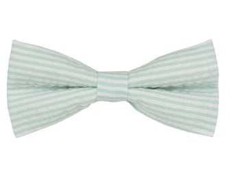 Mint Green Seersucker Bowtie. Mint Green Wedding Bowtie.Groomsmen Bowtie Mint.Mint Bowtie Set.