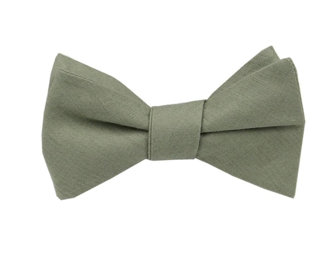 Sage Green Bow Ties. Sage Green Bow Tie for Men Wedding. Pastel Green