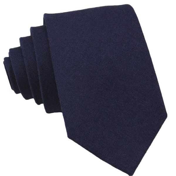 Marine stropdassen voor mannen voor bruiloft. Marine gekleurde herenstropdas. Donker marineblauwe stropdas. Stropdas voor mannen en kinderen