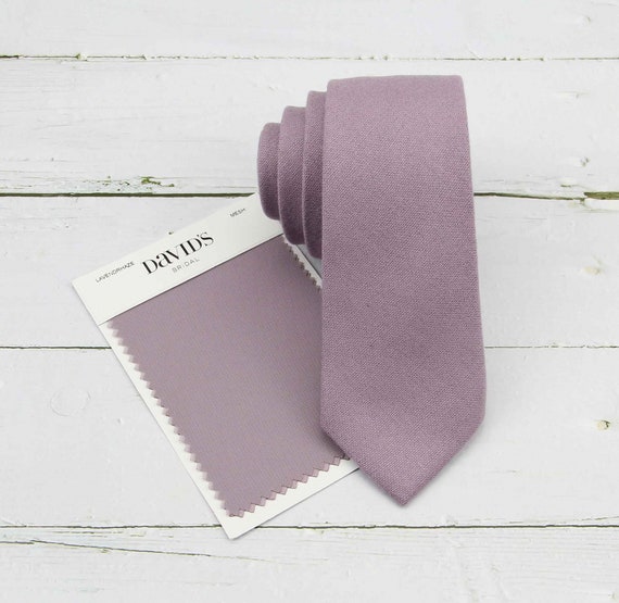 dusty lavender tie