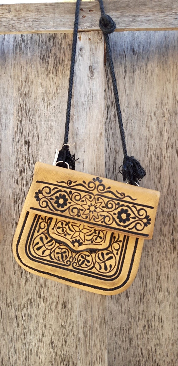 Moroccan Choukara Chkara Vintage Leather Shoulder… - image 3